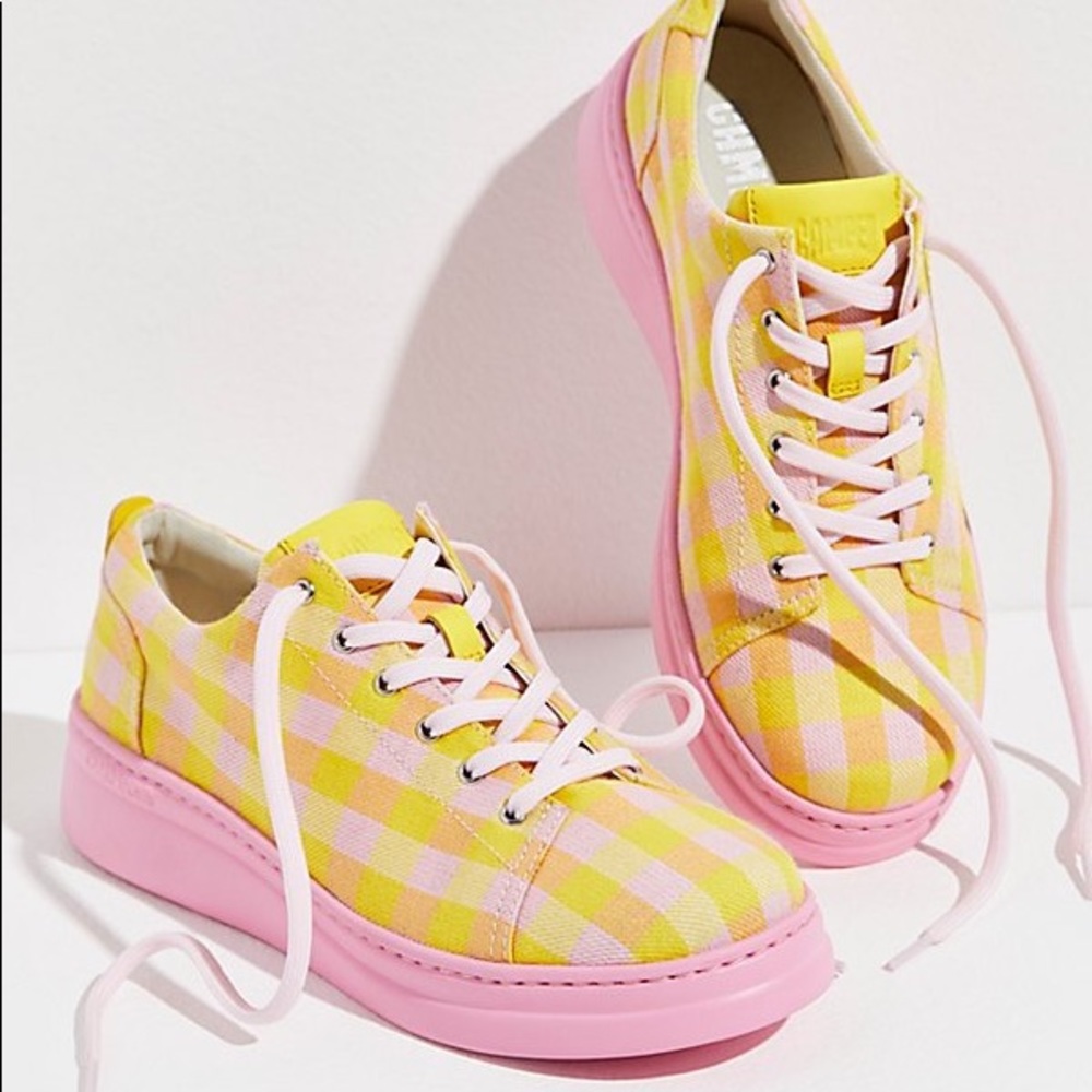 Camper Runner Up Sneaker